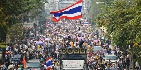 Bangkok Shutdown Protests: The Controversial Catalyst for Thai Political Transformation